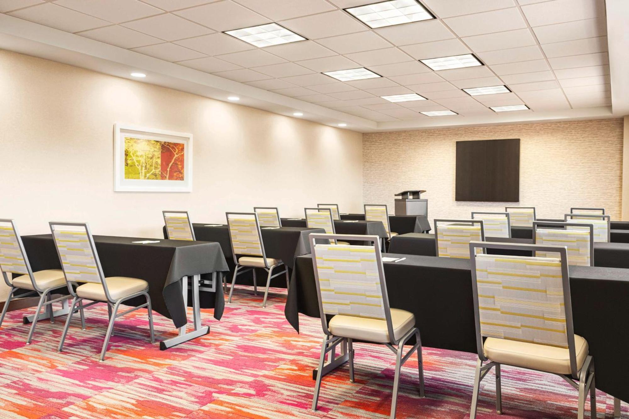 Home2 Suites By Hilton Albuquerque Downtown/University מראה חיצוני תמונה